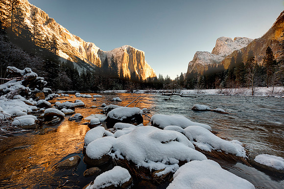 Yosemite Valley View First Sunlight