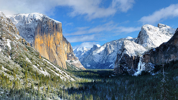 Yosemite Tunnel View